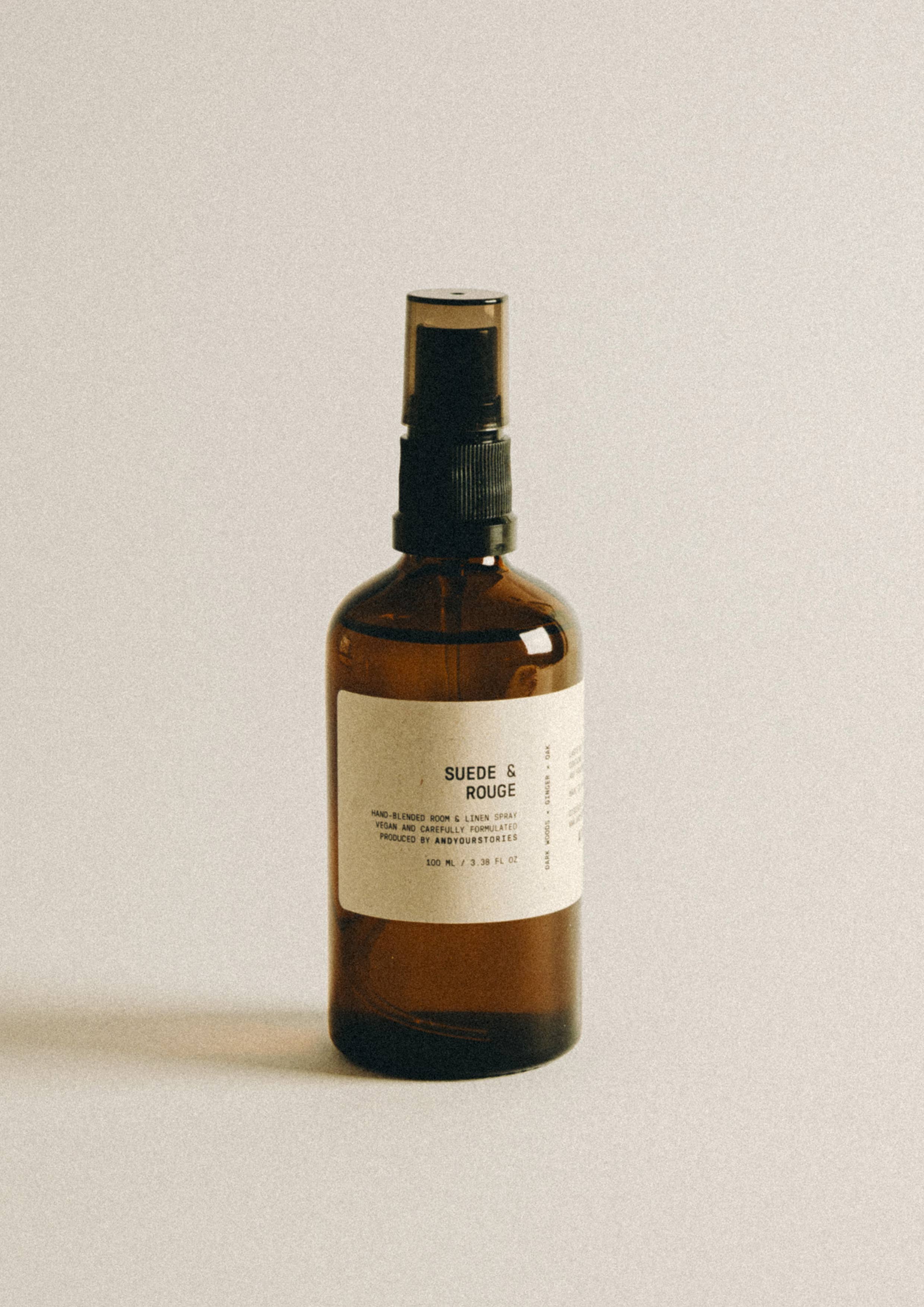 Suède & Rouge - Spray d'ambiance et pour le linge 100 ml