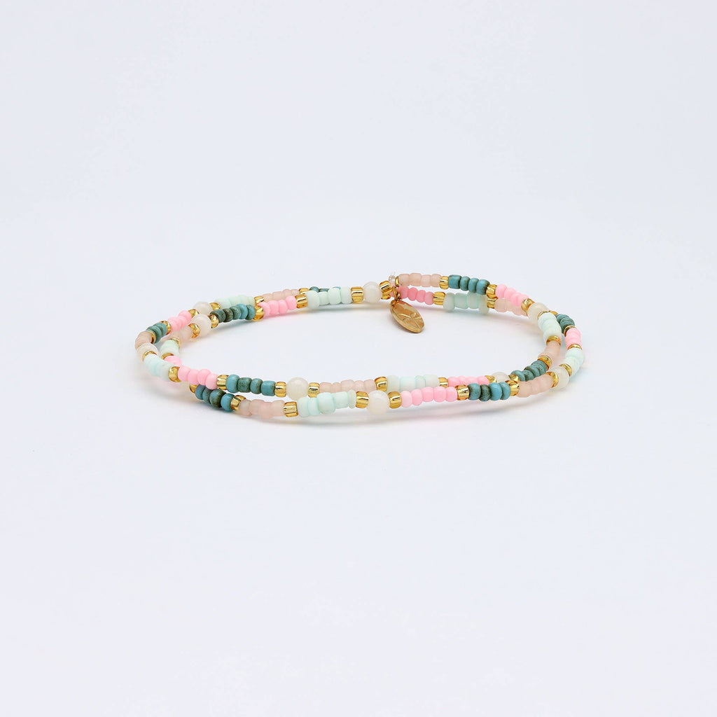 Bracelet perlé pastel Kemboja, bracelet rose extensible