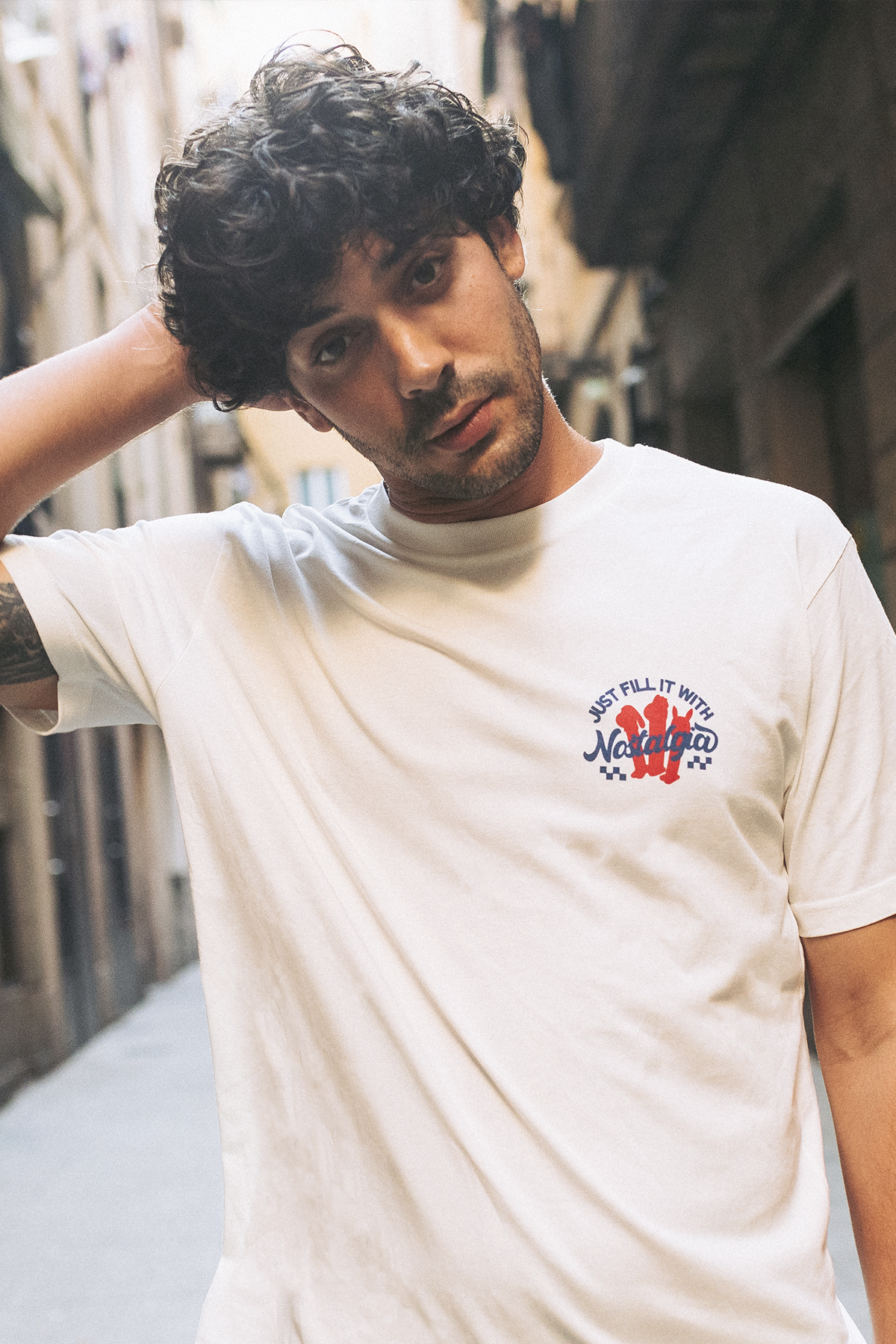 T-shirt unisexe blanc cassé « Fill it with Nostalgia » | M / Oversize