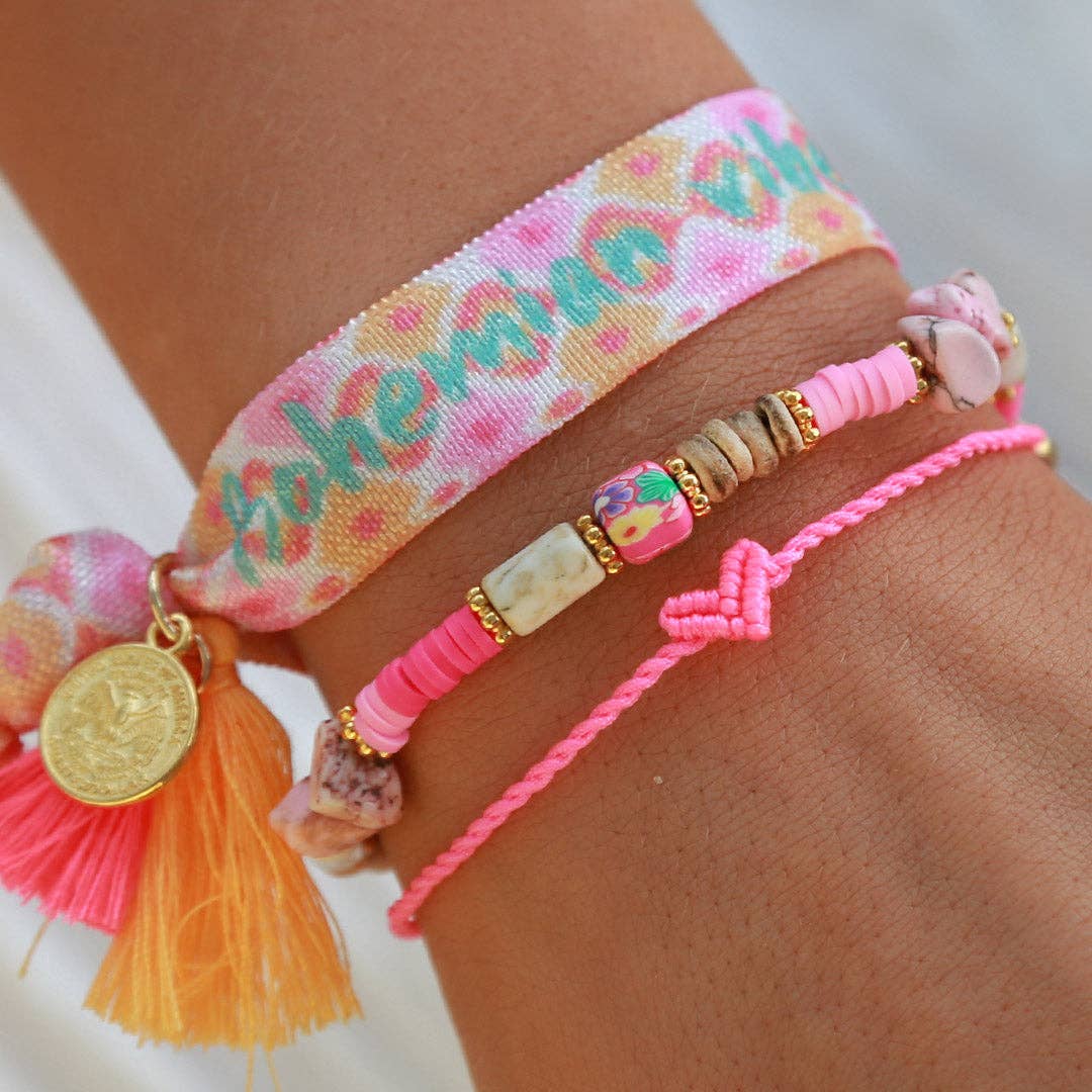 Bracelet rose Love Ibiza avec petit cœur