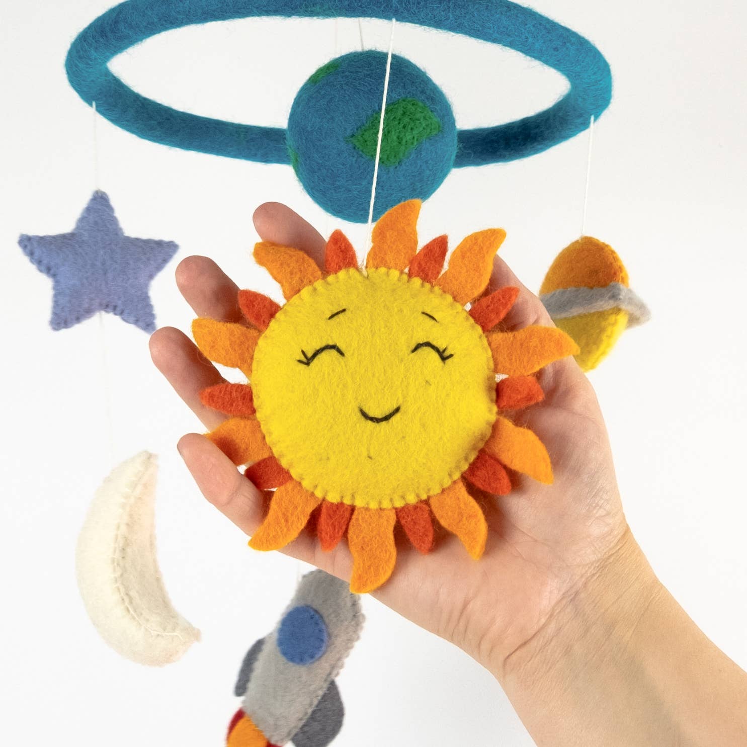 Mobile pour bébé - Décoration de chambre - Planètes et espace