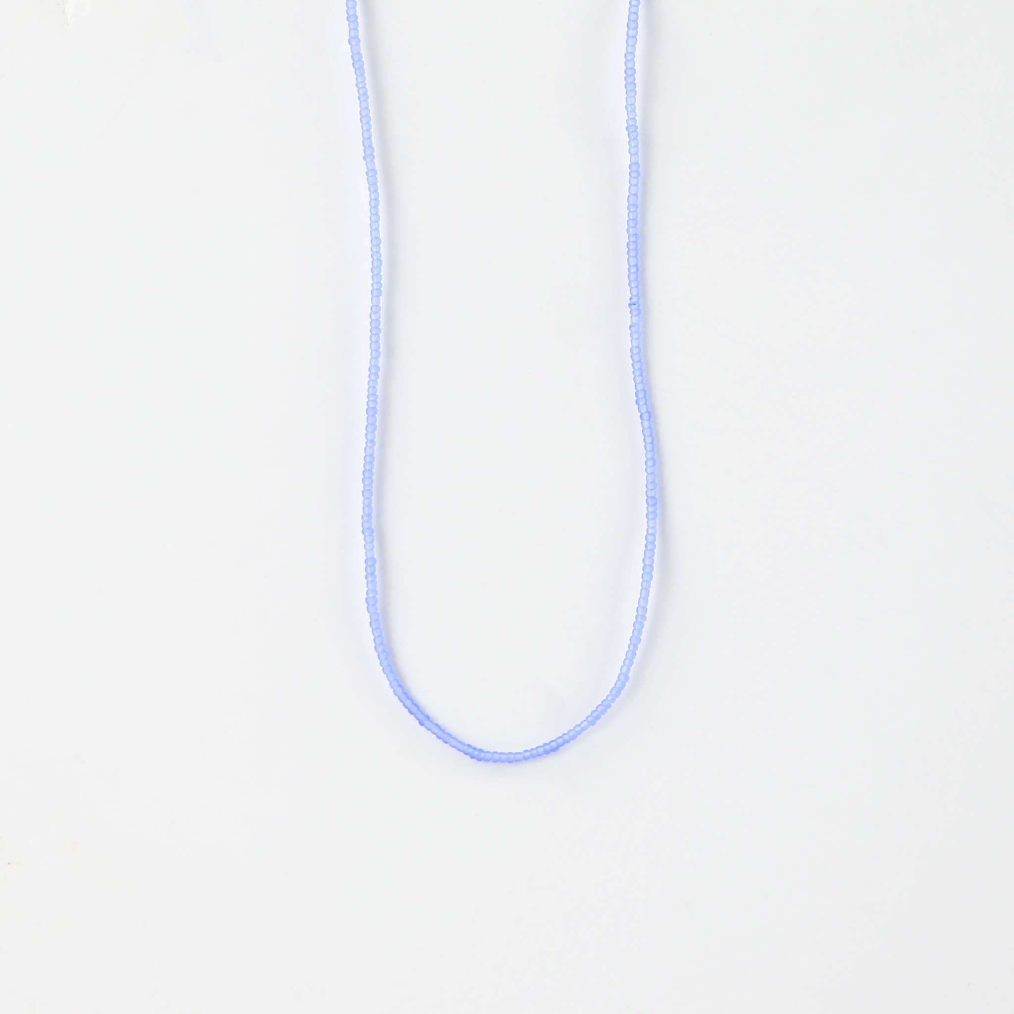 Ka'anapali — collier perlé en verre dépoli, ras-du-cou réglable: Turquoise
