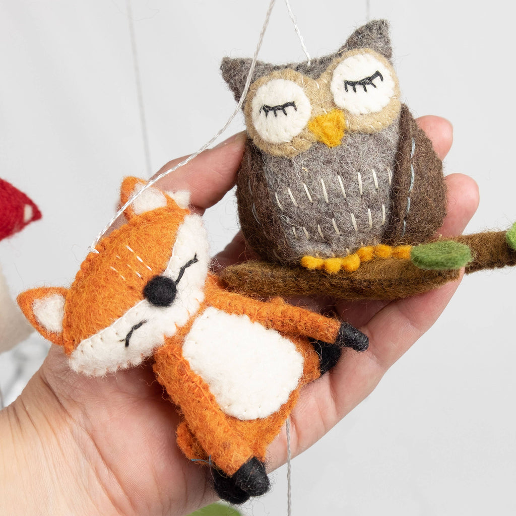 Mobile pour bébé - Décor de chambre d'enfant - Créature de la forêt