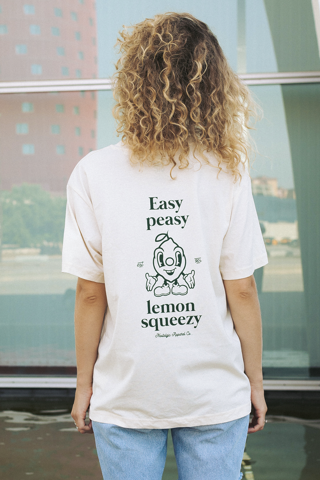 T-shirt naturel unisexe "Easy Peasy" : S / Oversize