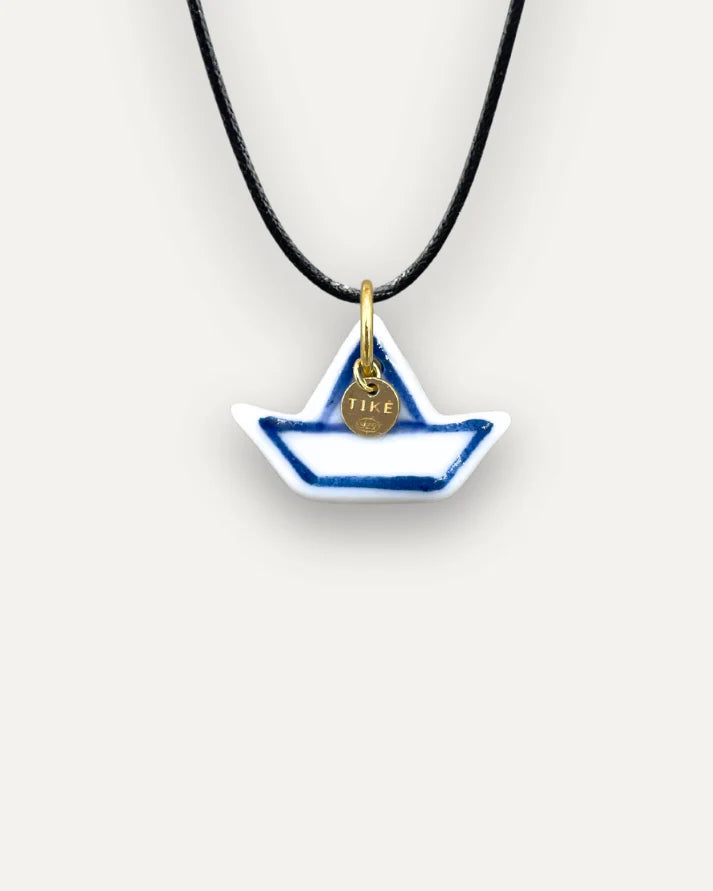 Pendentif en porcelaine Bateau Bleu