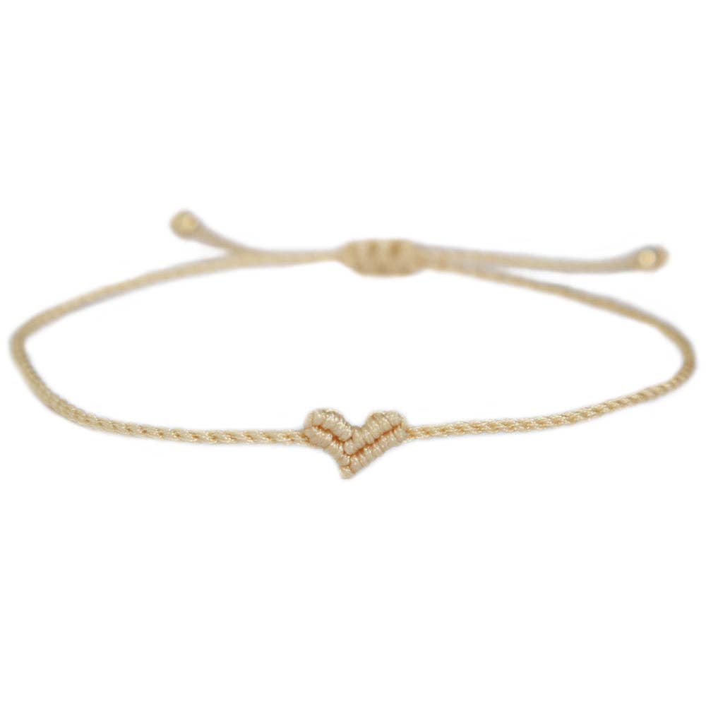 Bracelet beige Love Ibiza avec petit cœur