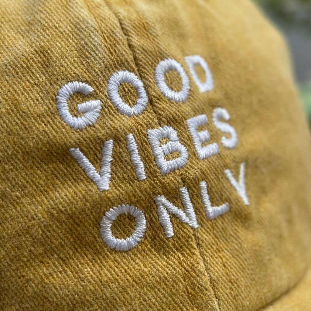 Casquette bleue brodée « Good Vibes Only » — cadeau: Beige