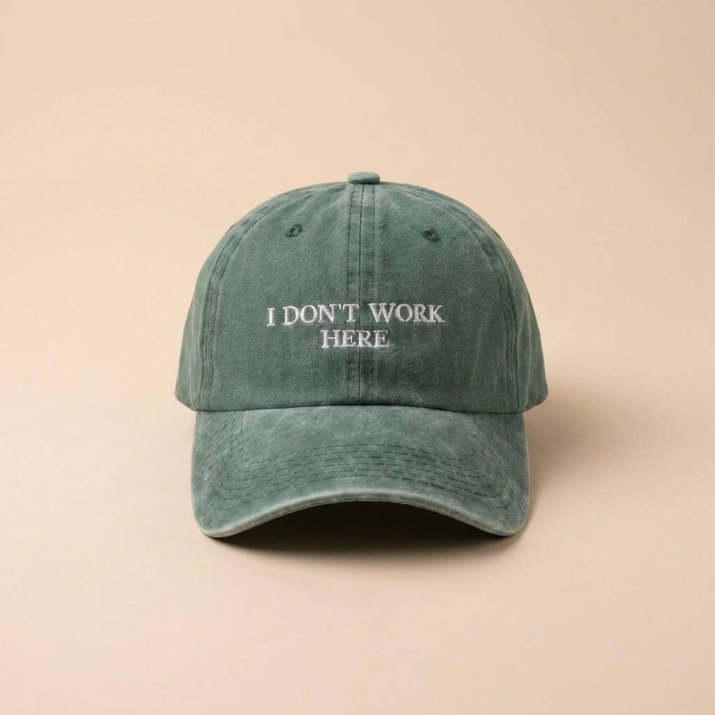 Casquette brodée bordeaux « Je ne travaille pas ici, désolé »: Burgundy
