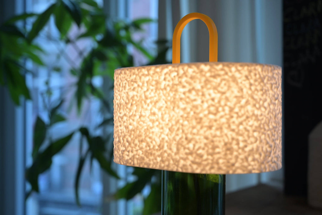 Lampe de table en verre