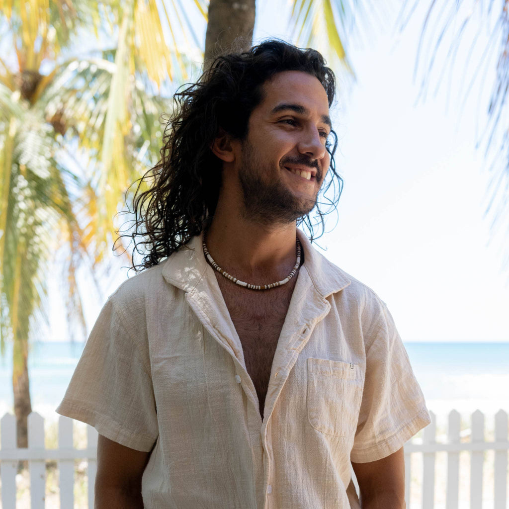 Collier en perles de bois Nusa Lembongan, ras-de-cou de surf pour hommes: Bois et naturel