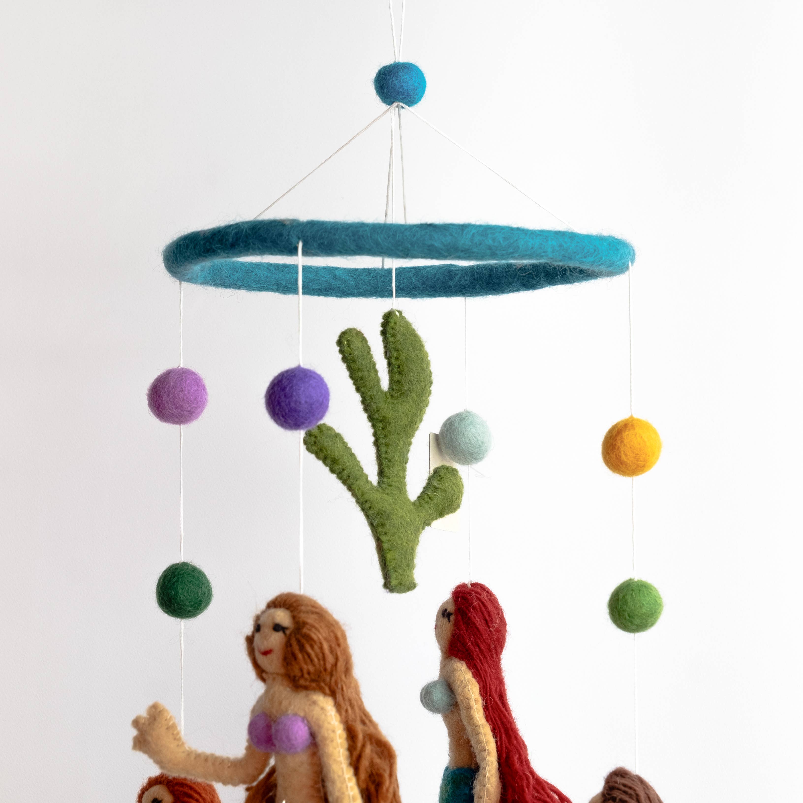 Mobile pour bébé - Décor de chambre côtier - Sirène sous la mer