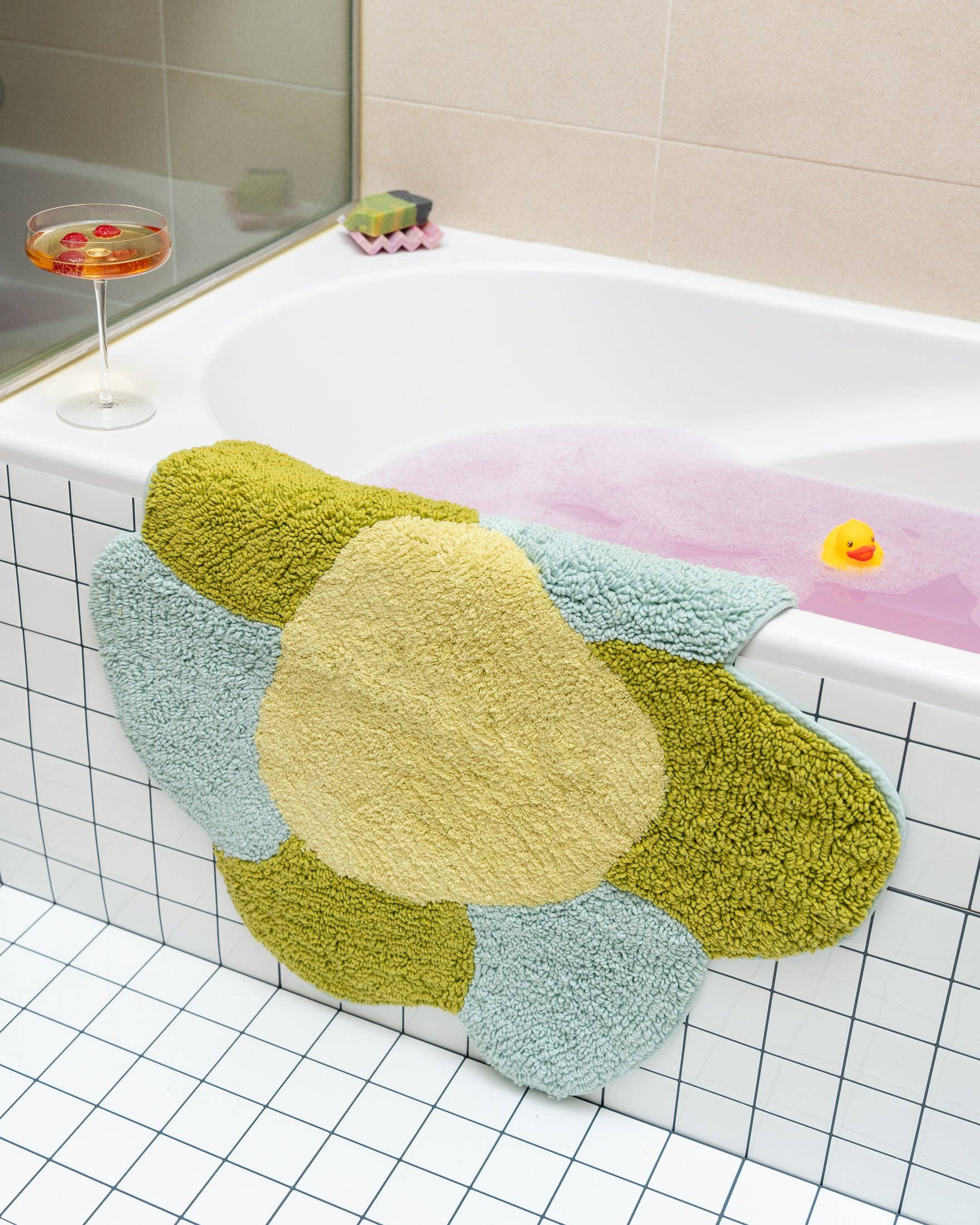 Tapis de bain en forme de gardénia