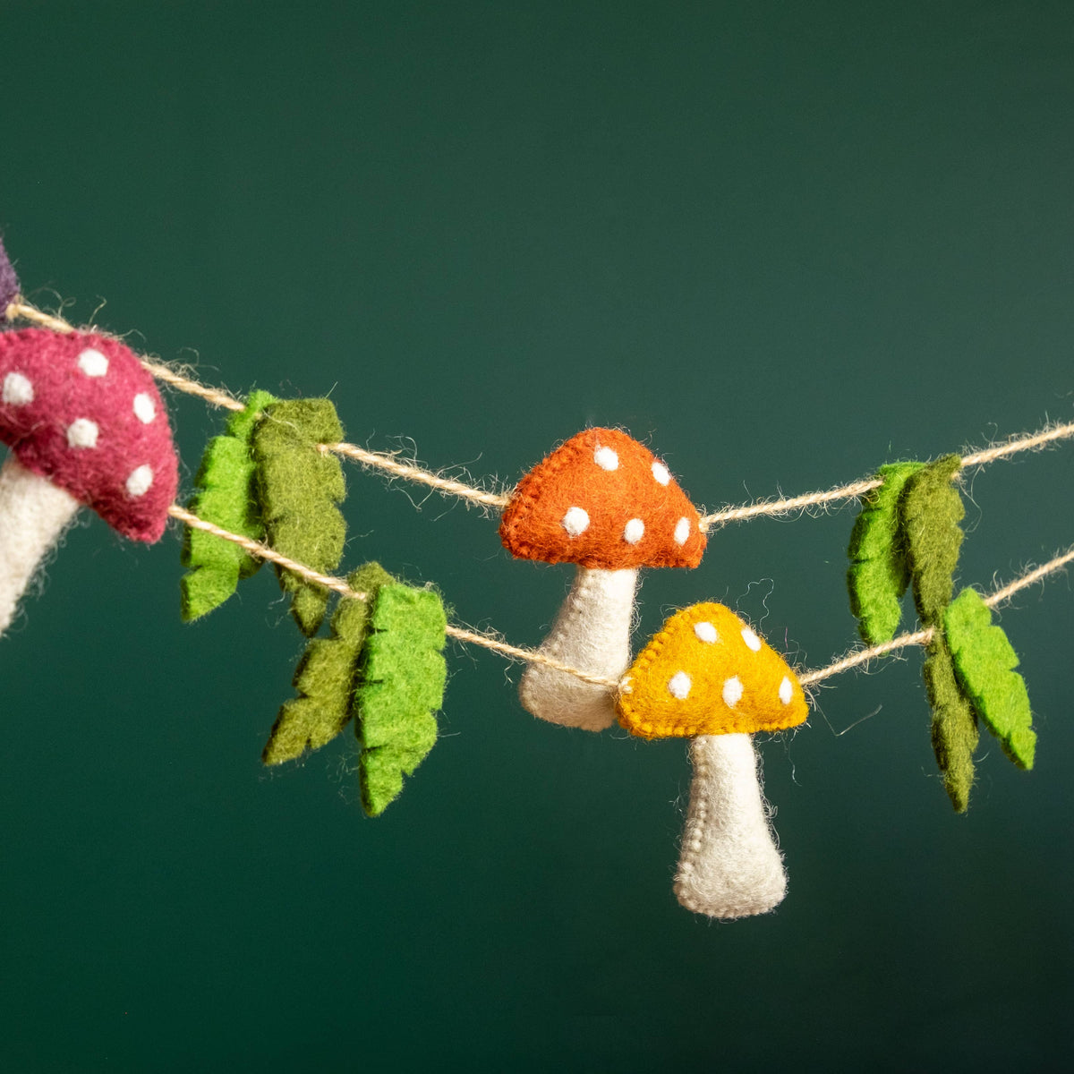 Guirlande - Décoration murale - Champignon tacheté multicolore