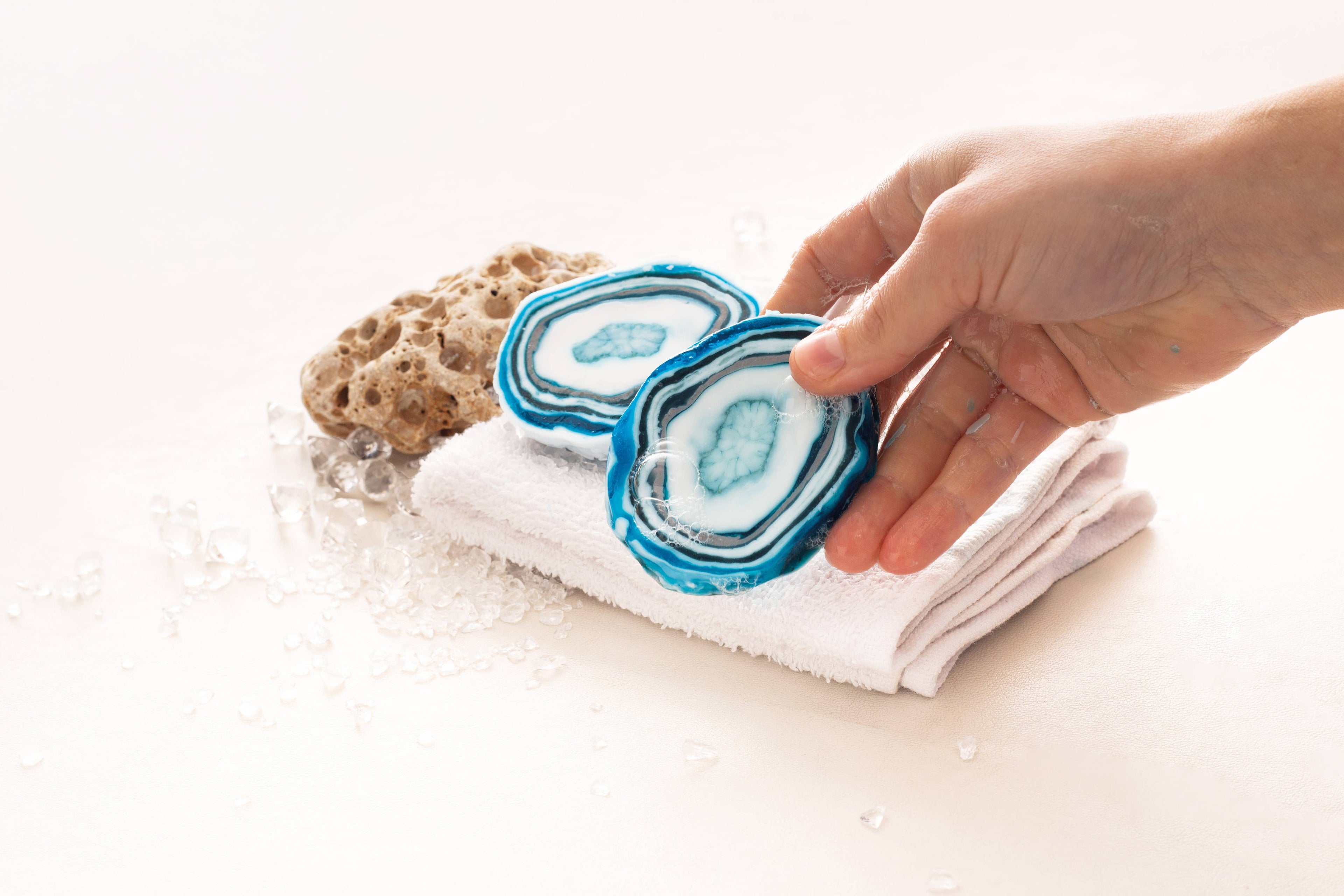 KIT DIY SAVONS CŒUR DE GEODE