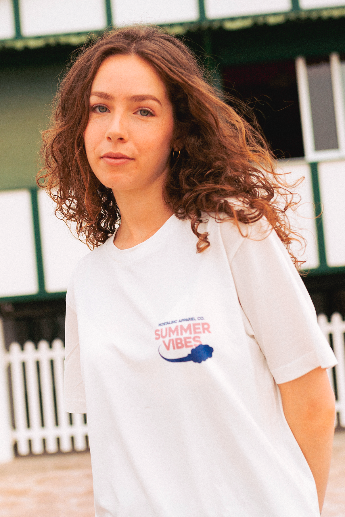 T-shirt unisexe Kame House OffWhite: S / Oversize