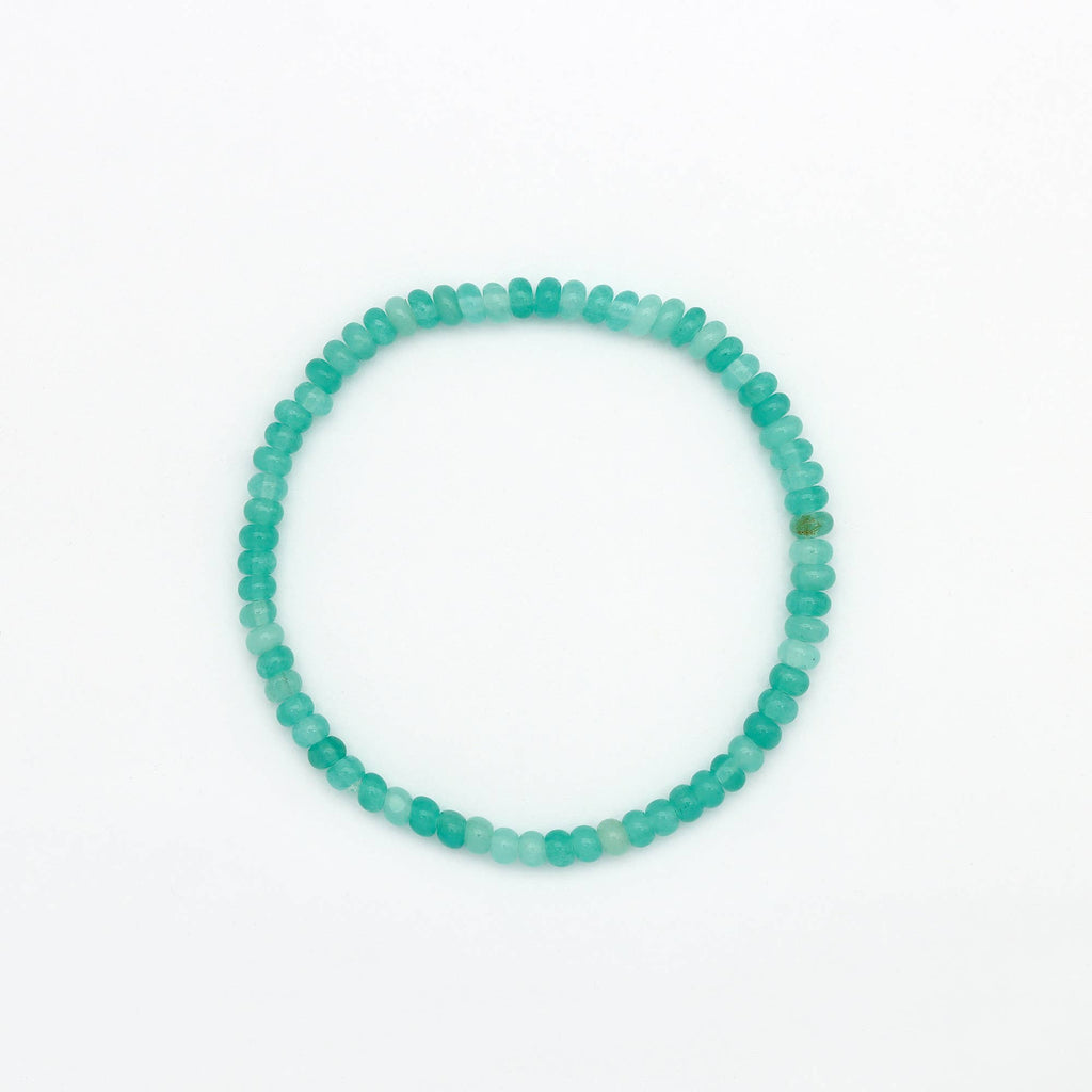 Bracelet élastiqué Pohaku en pierres précieuses: Agalmatolite