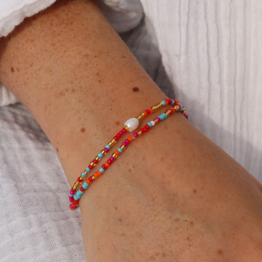 Collection de bracelets en perles colorées « Heure dorée »: Festival