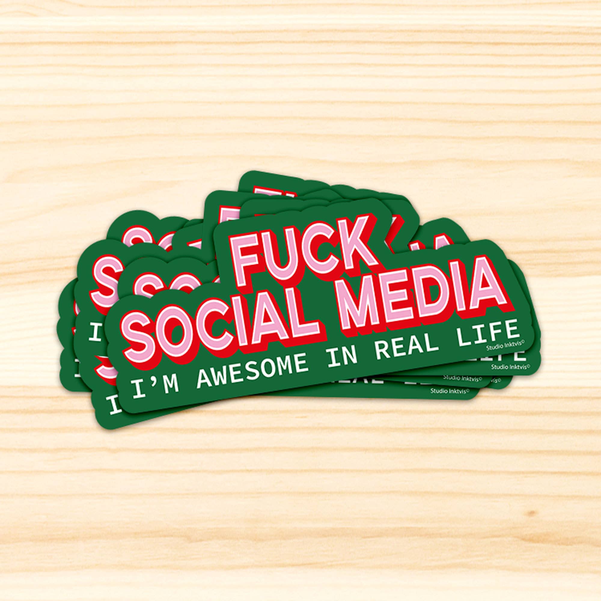 Autocollant Fuck les réseaux sociaux Je suis génial dans la vraie vie