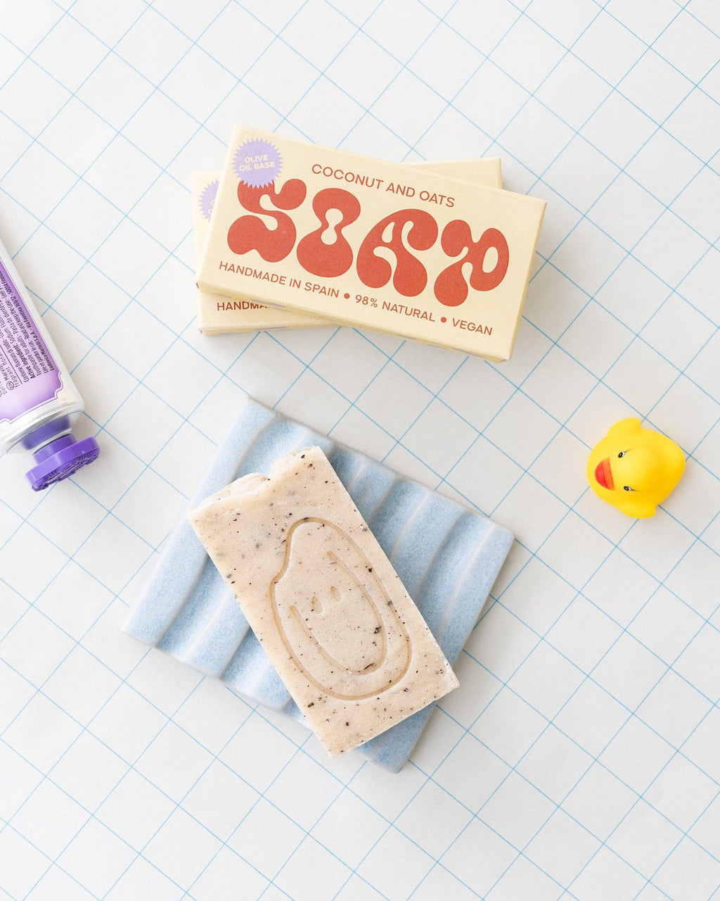 Savon à la noix de coco et aux flocons d’avoine