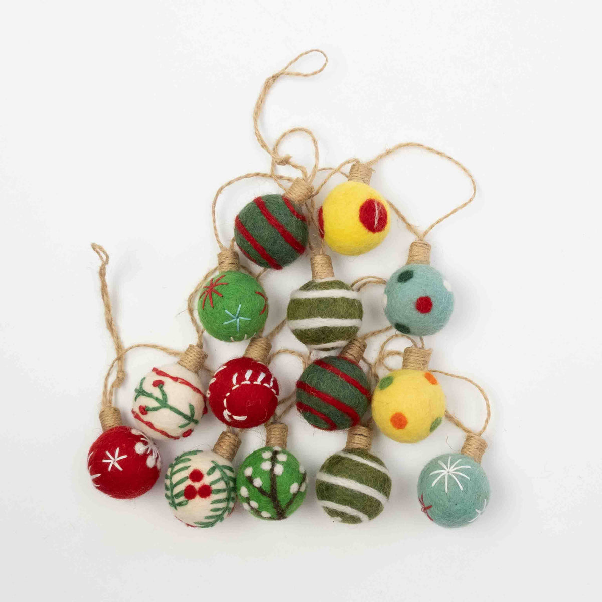 Guirlande - Décorations de Noël - Boules de Noël brodées multicolores