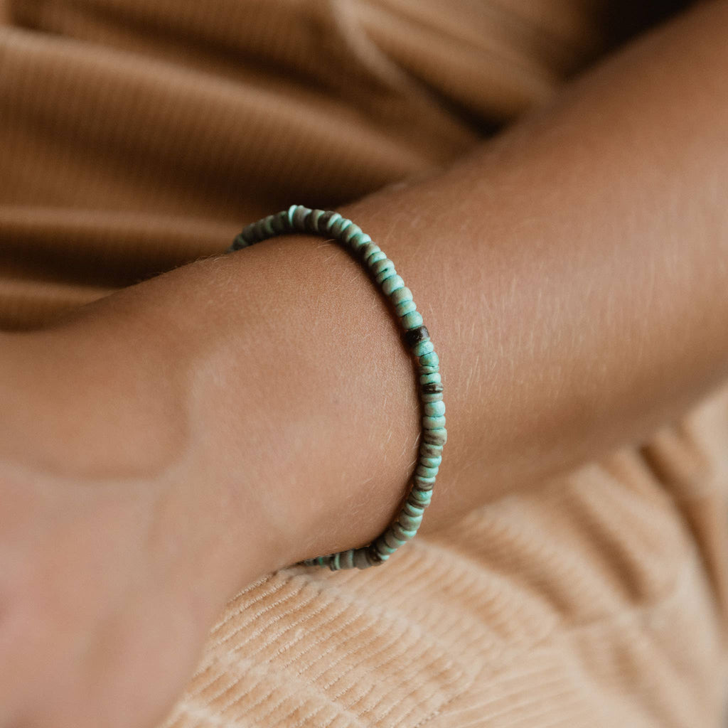 Bracelet à perles Coconut Bay, bracelet empilable réglable: Mélange de bois naturel