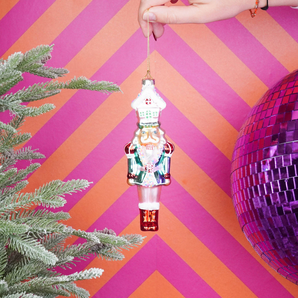 Suspension de Noël - Casse-noisette - Blanc/Rose - 5,5x4x17,5cm