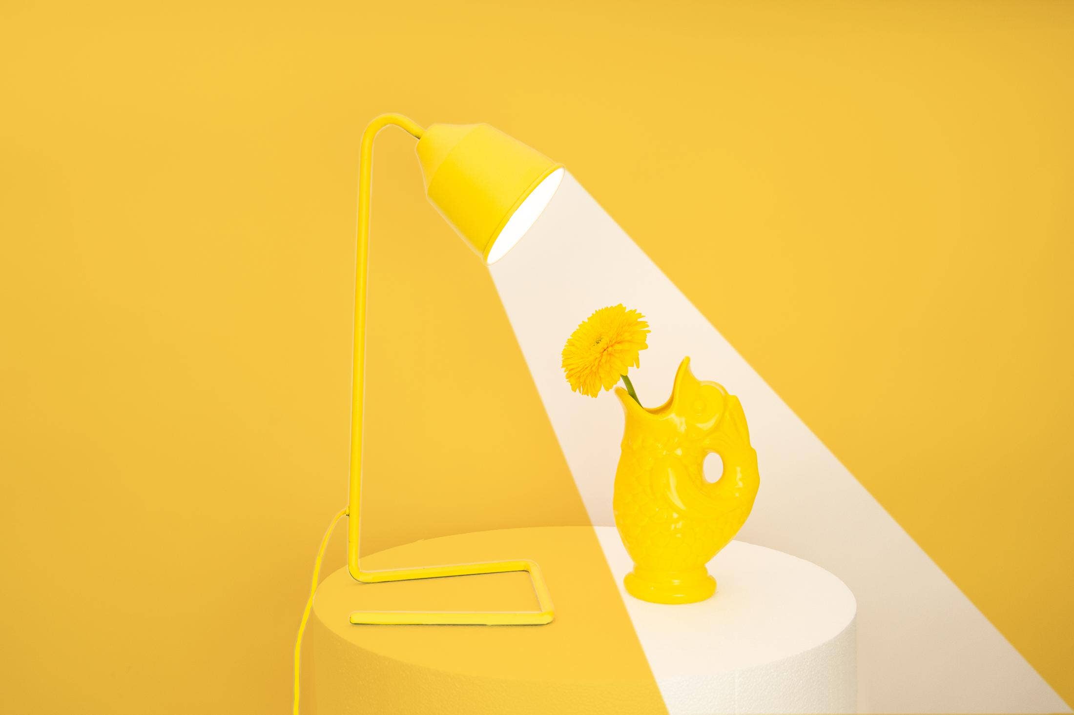 Poisson en céramique jaune