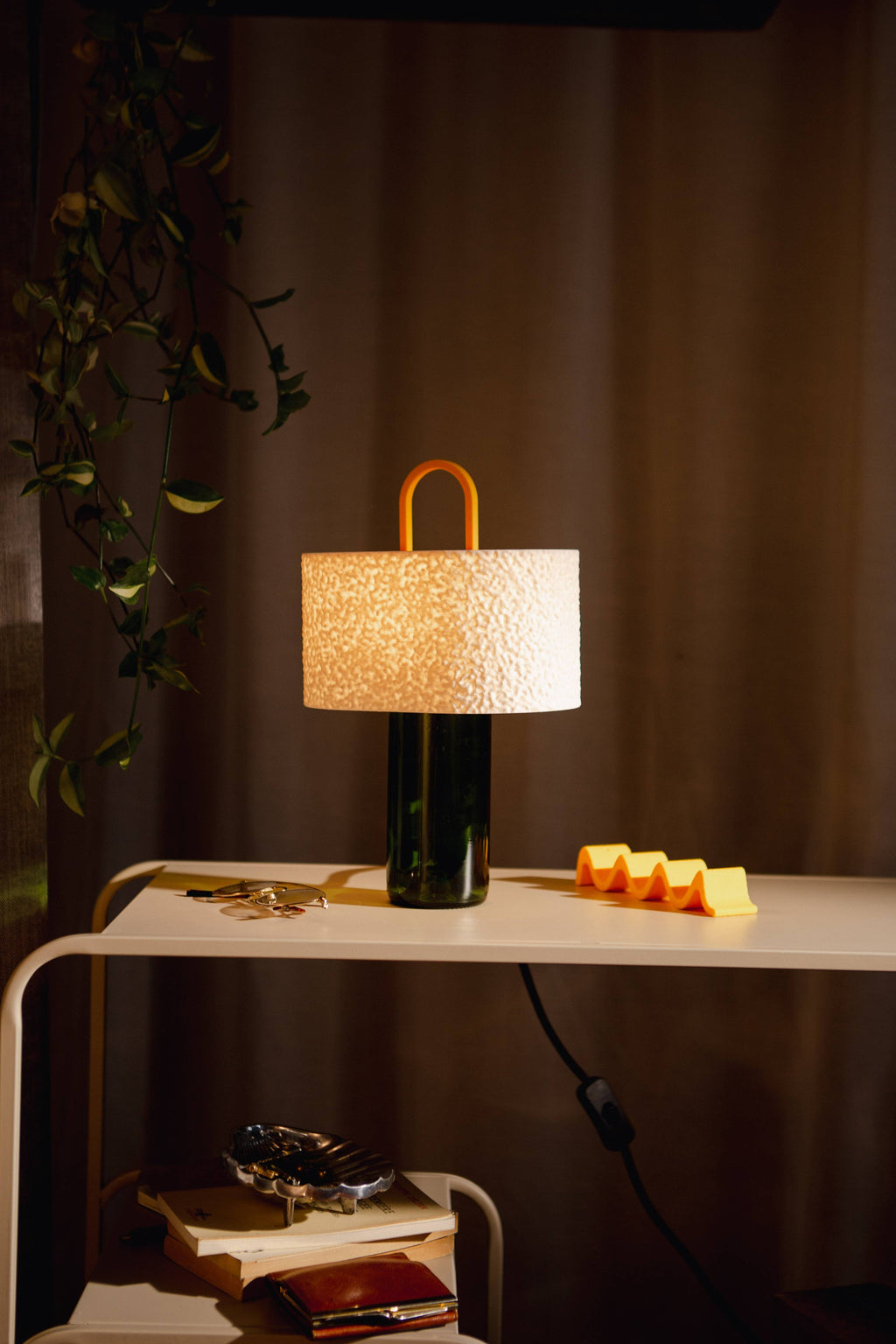 Lampe de table en verre